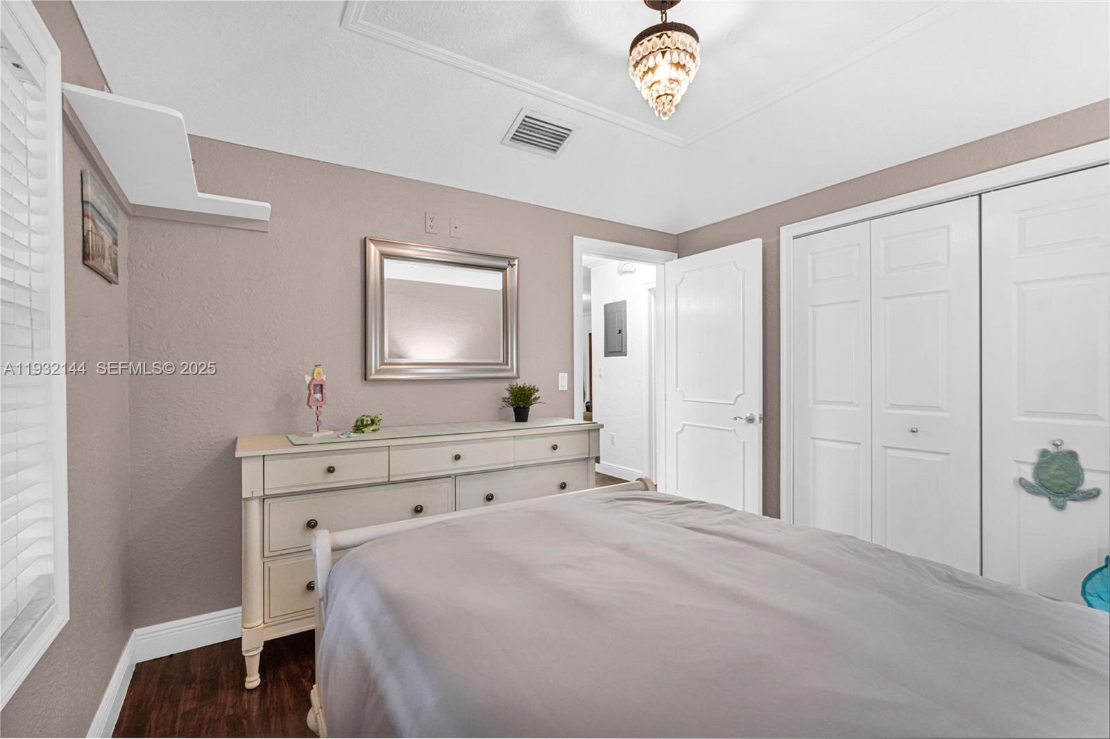 BIRD ROAD ESTATES - Residential