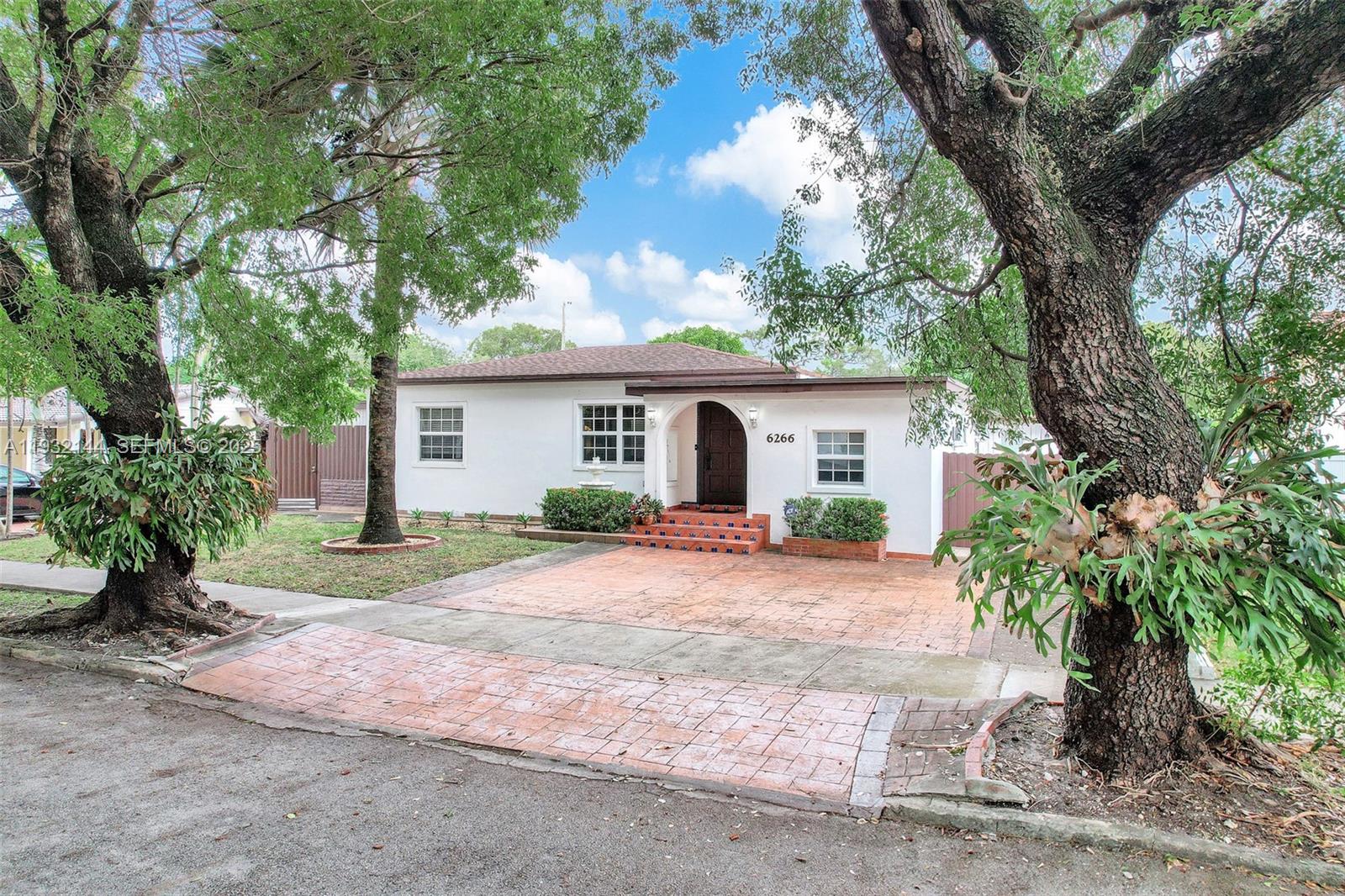 BIRD ROAD ESTATES - Residential