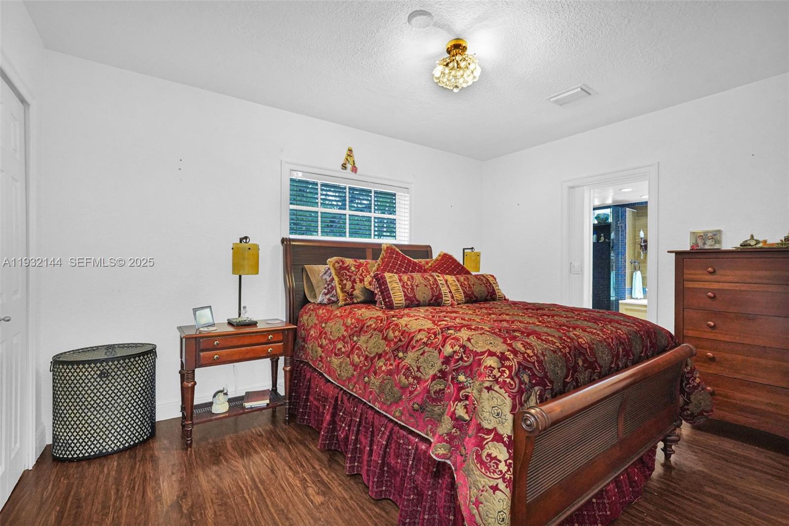 BIRD ROAD ESTATES - Residential