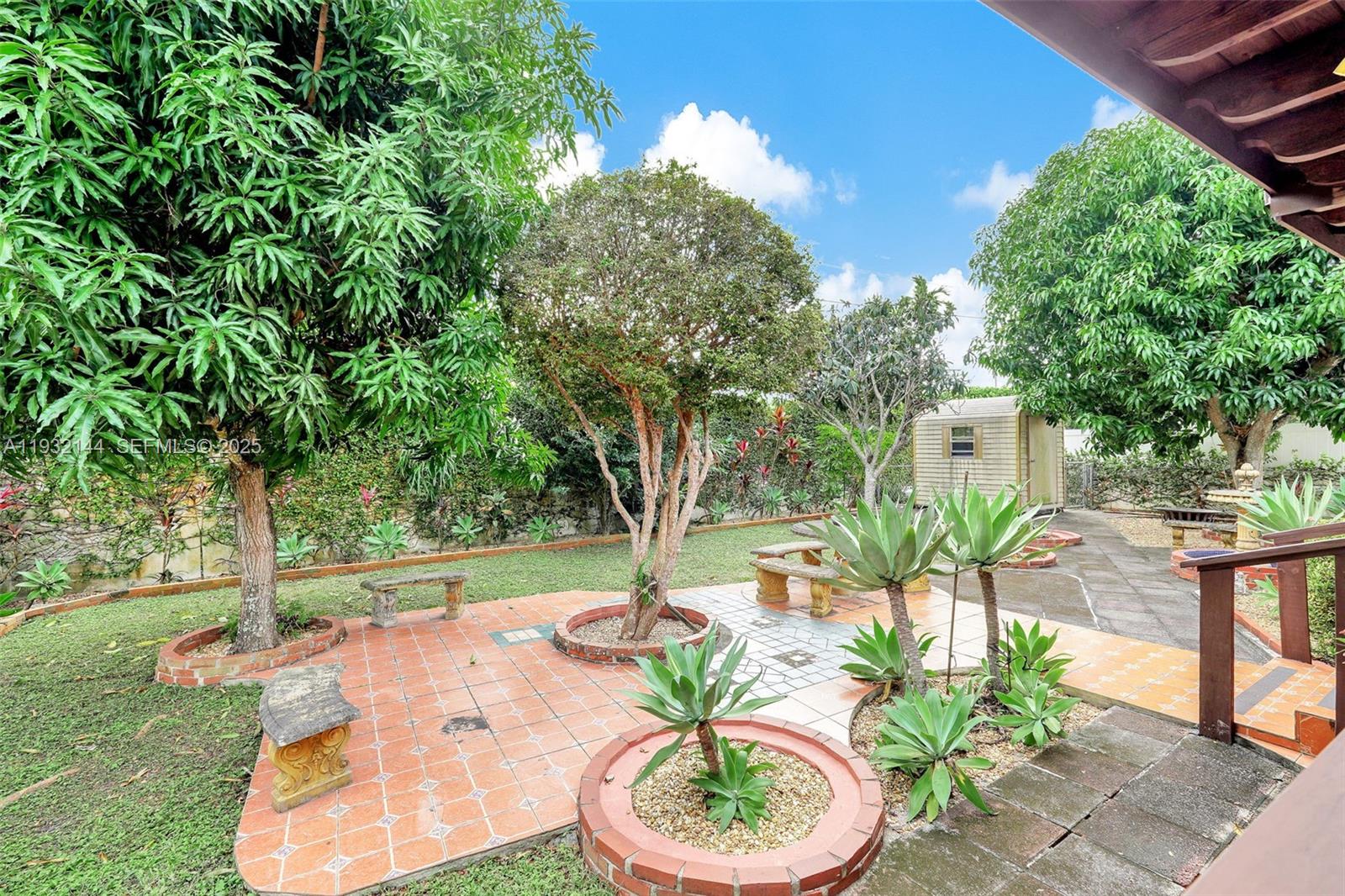 BIRD ROAD ESTATES - Residential