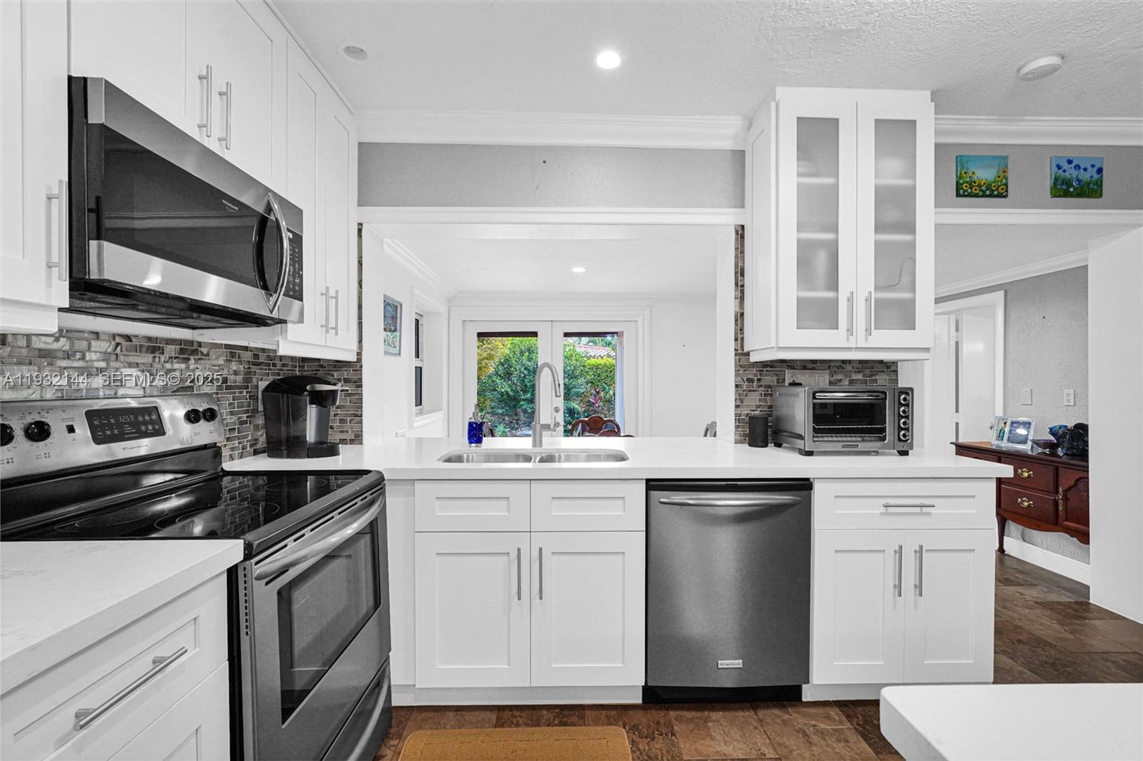 BIRD ROAD ESTATES - Residential