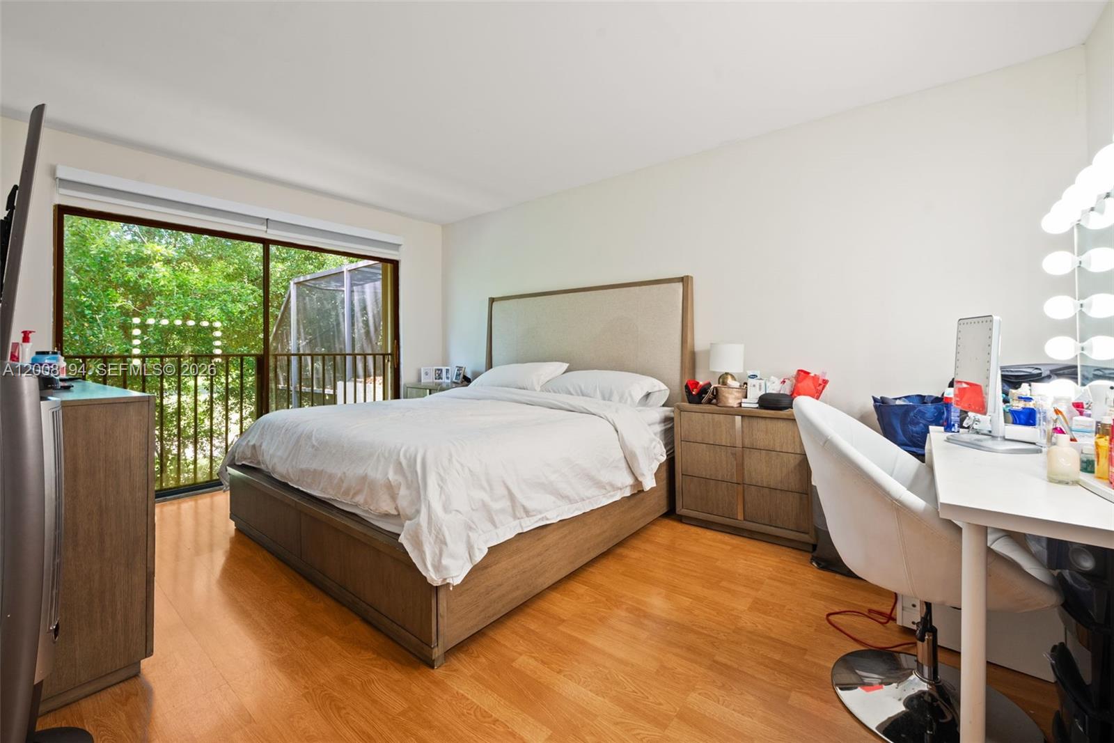 COSTA DEL SOL CONDO R - Residential Lease