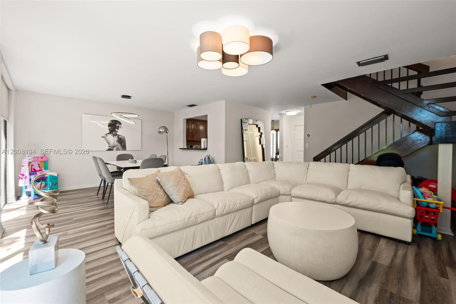 COSTA DEL SOL CONDO R - Residential Lease