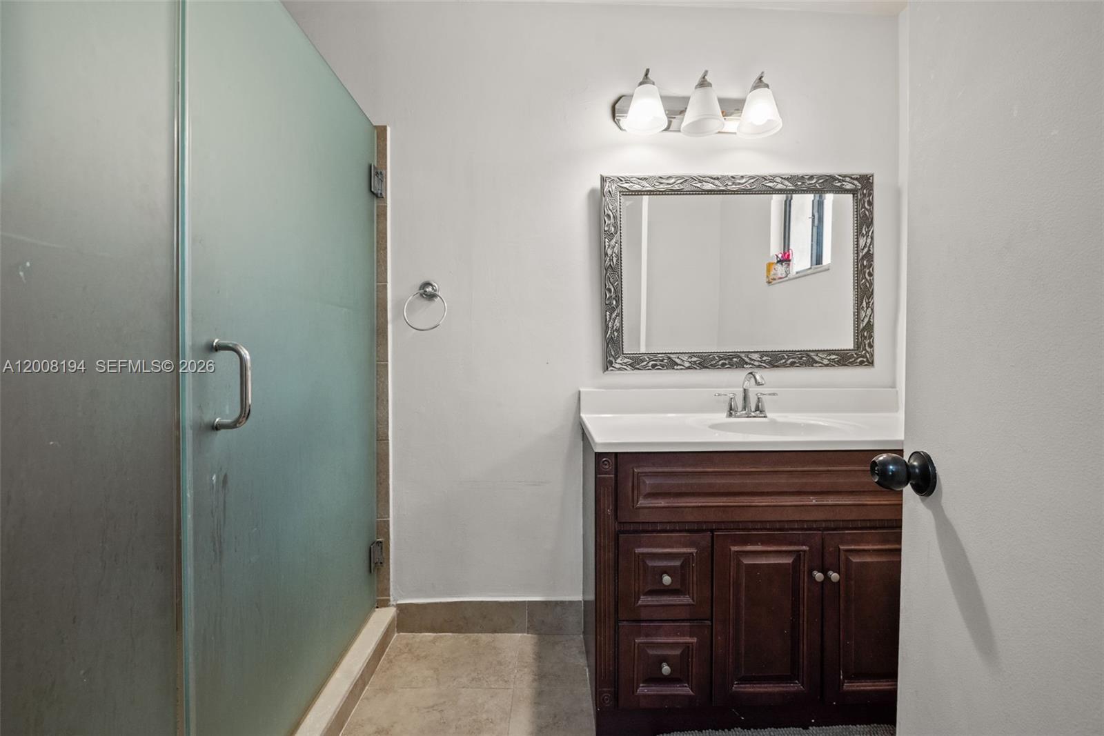 COSTA DEL SOL CONDO R - Residential Lease