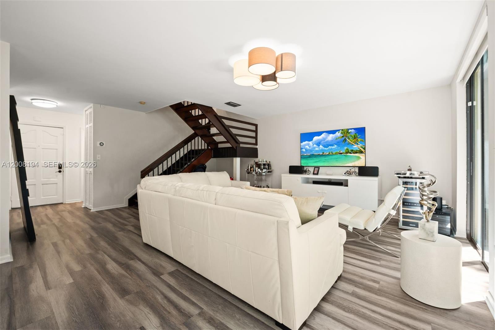 COSTA DEL SOL CONDO R - Residential Lease