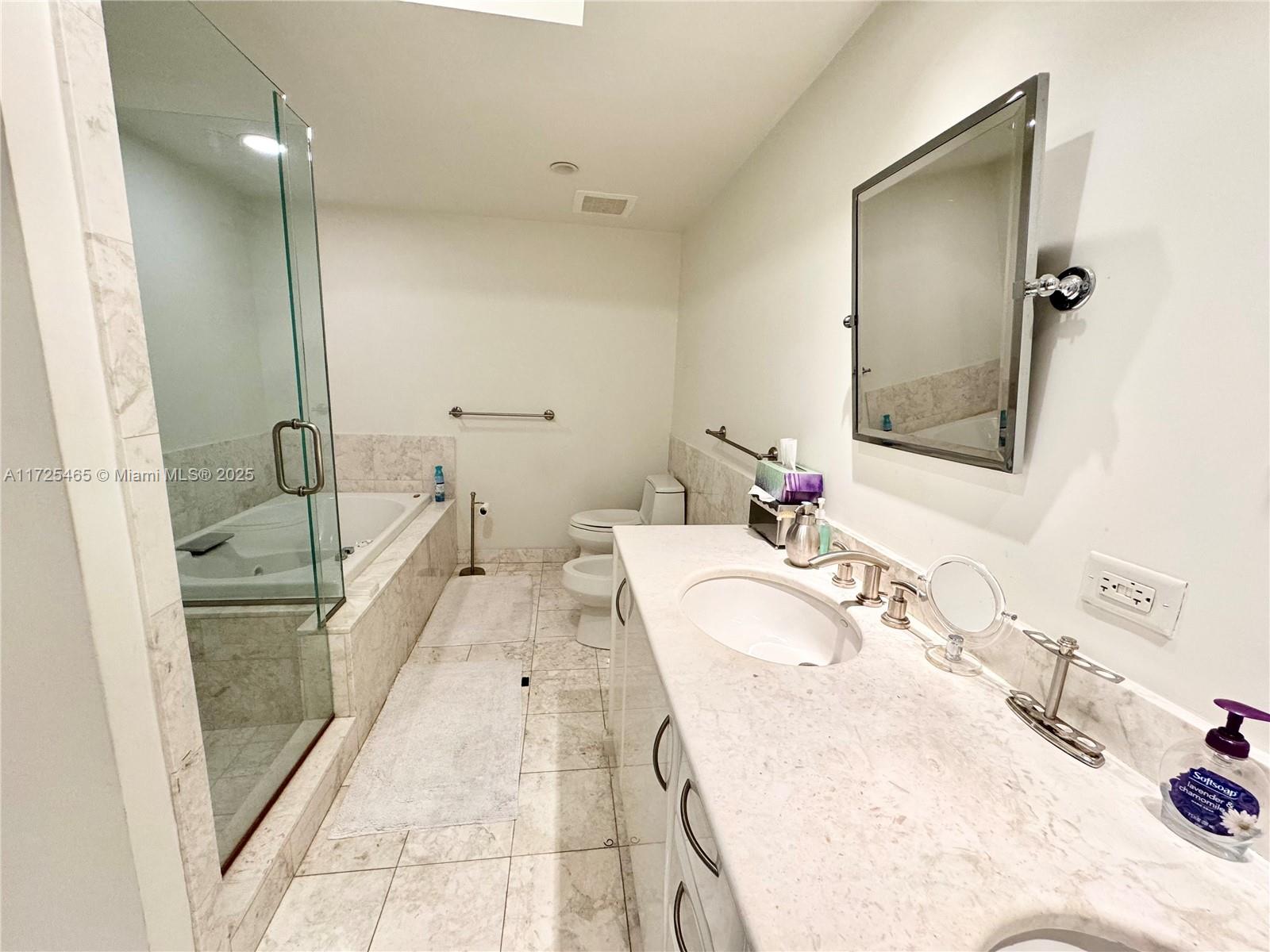 JADE RESIDENCES AT BRICKE - Residential Lease