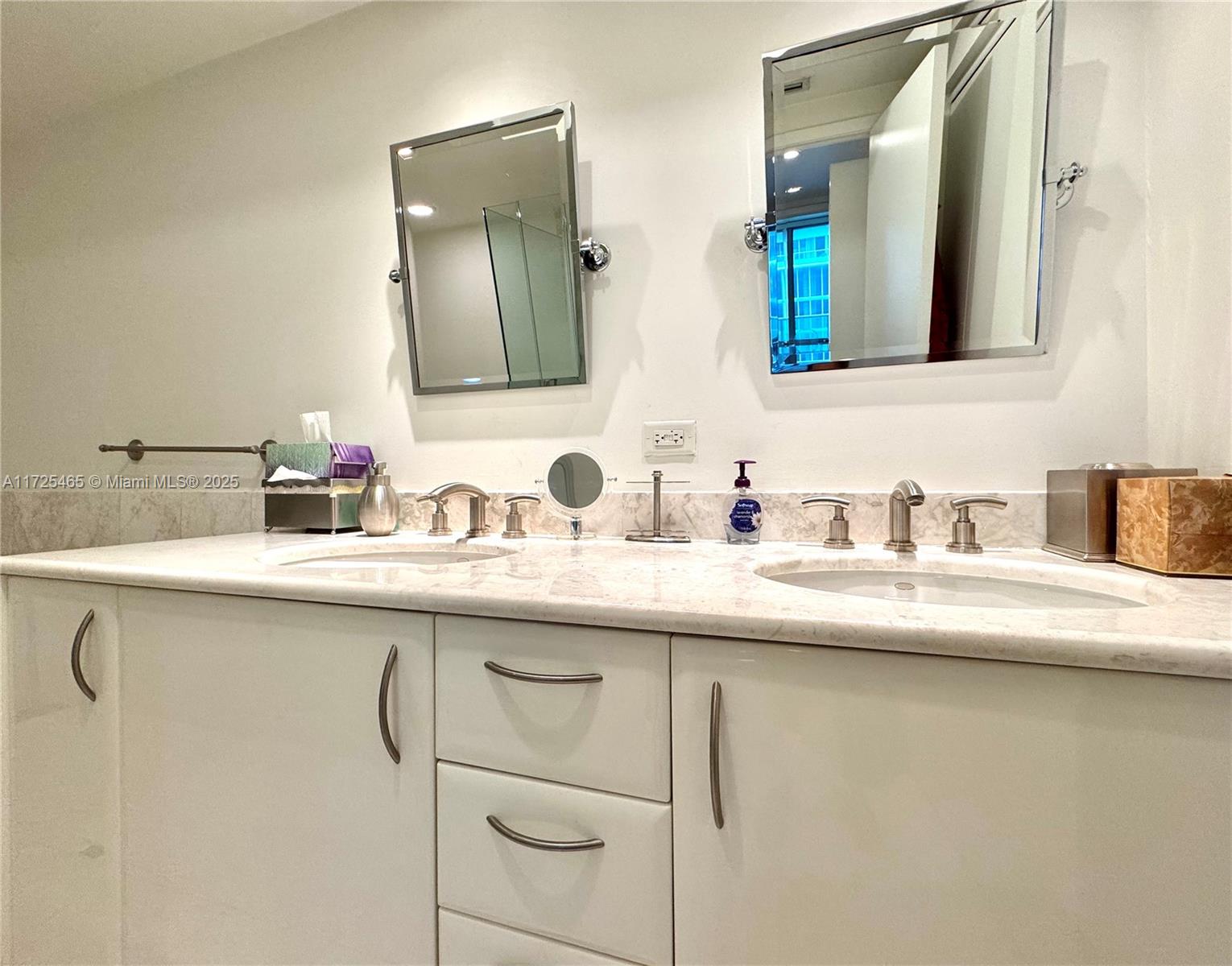 JADE RESIDENCES AT BRICKE - Residential Lease