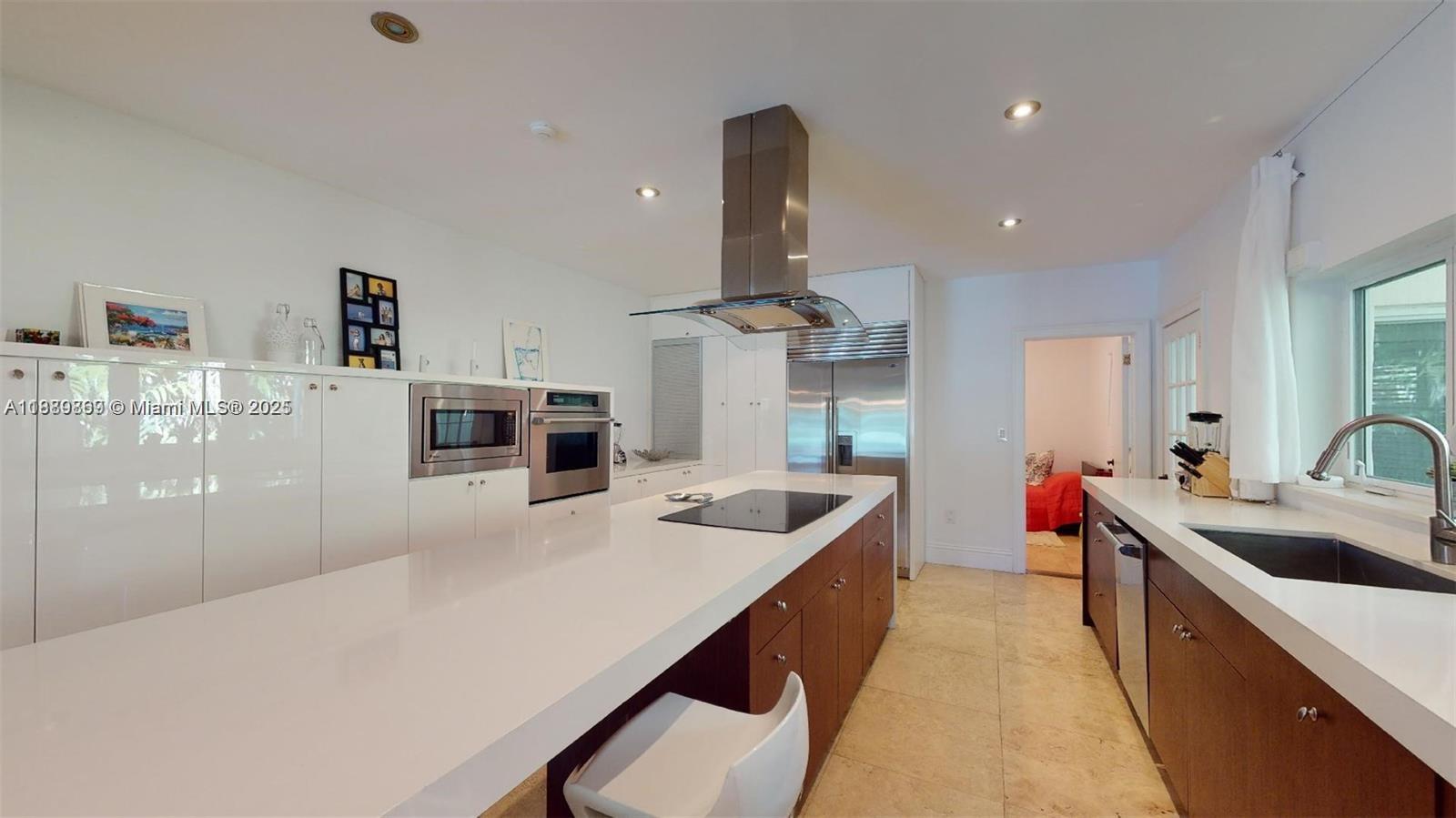 BEACH VIEW ADDITION - Residential Lease