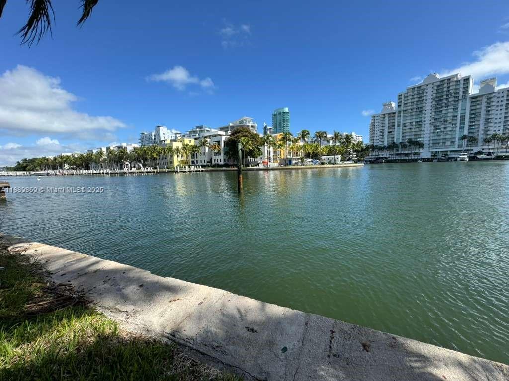 BEACH VIEW ADDITION - Residential Lease