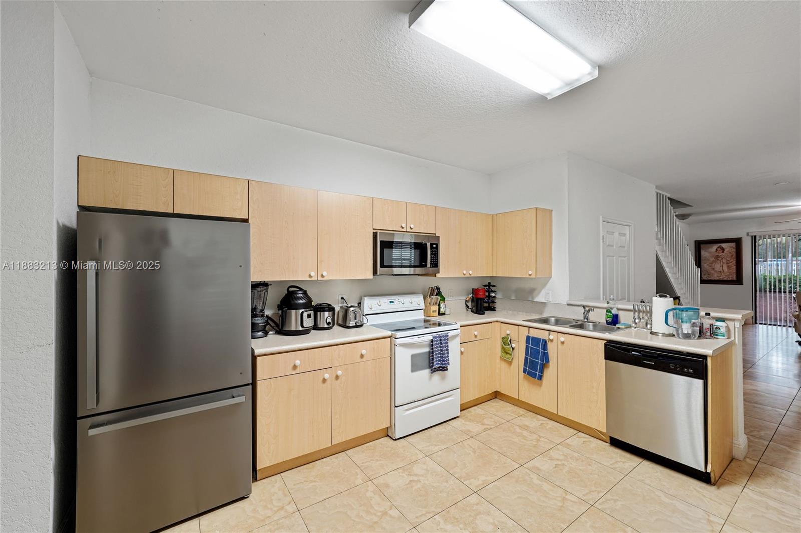 SECTOR 8 9 & 10 PLAT(BLKS - Residential Lease