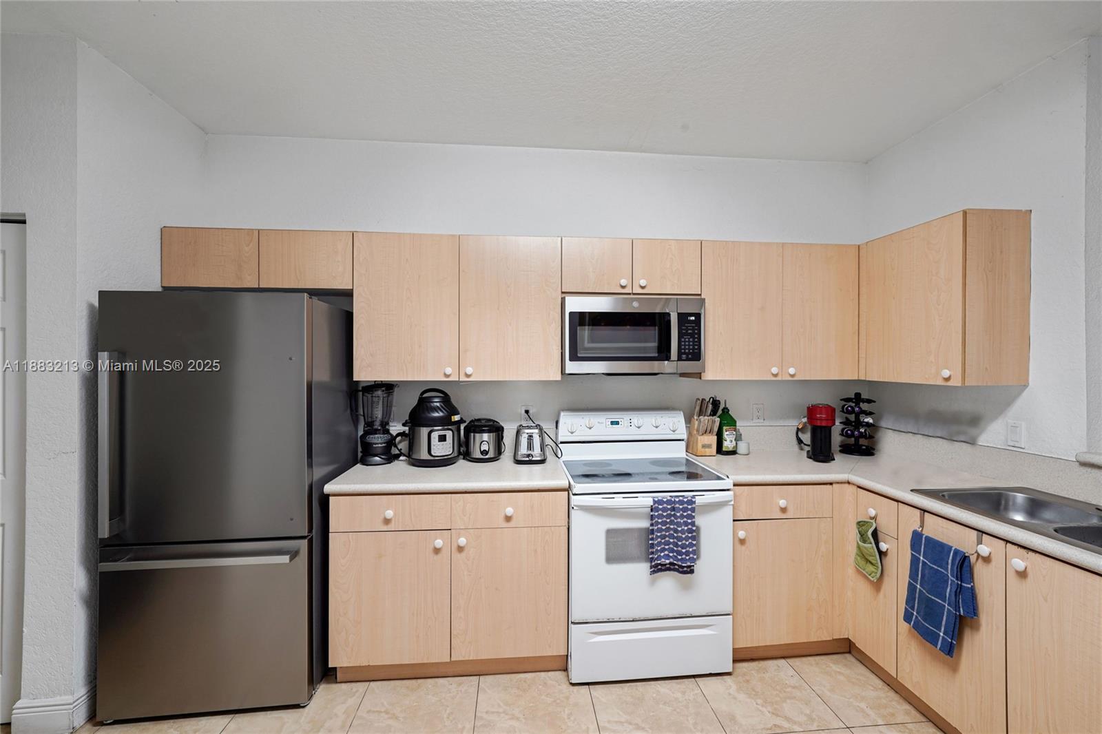 SECTOR 8 9 & 10 PLAT(BLKS - Residential Lease