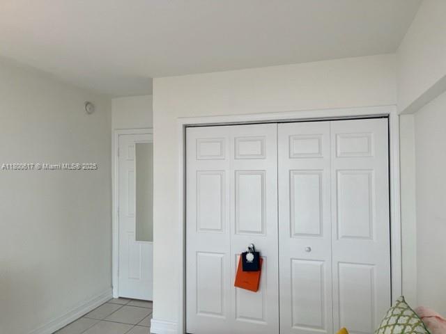 KEY ISLANDER CONDO - Residential Lease