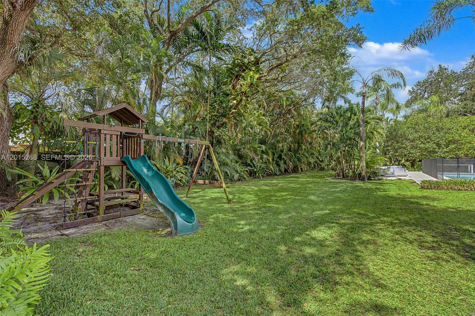 FELIX PARK HOME ACRES - Residential