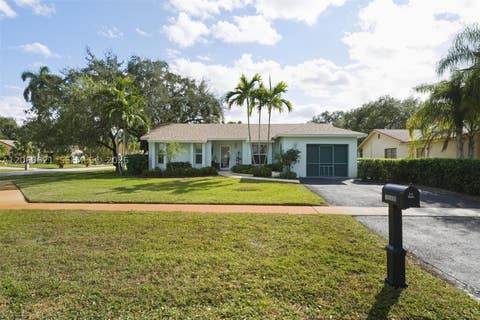 Photo of 10308 Greenbriar Ct, Boca Raton, FL 33498 (MLS # A12066621)