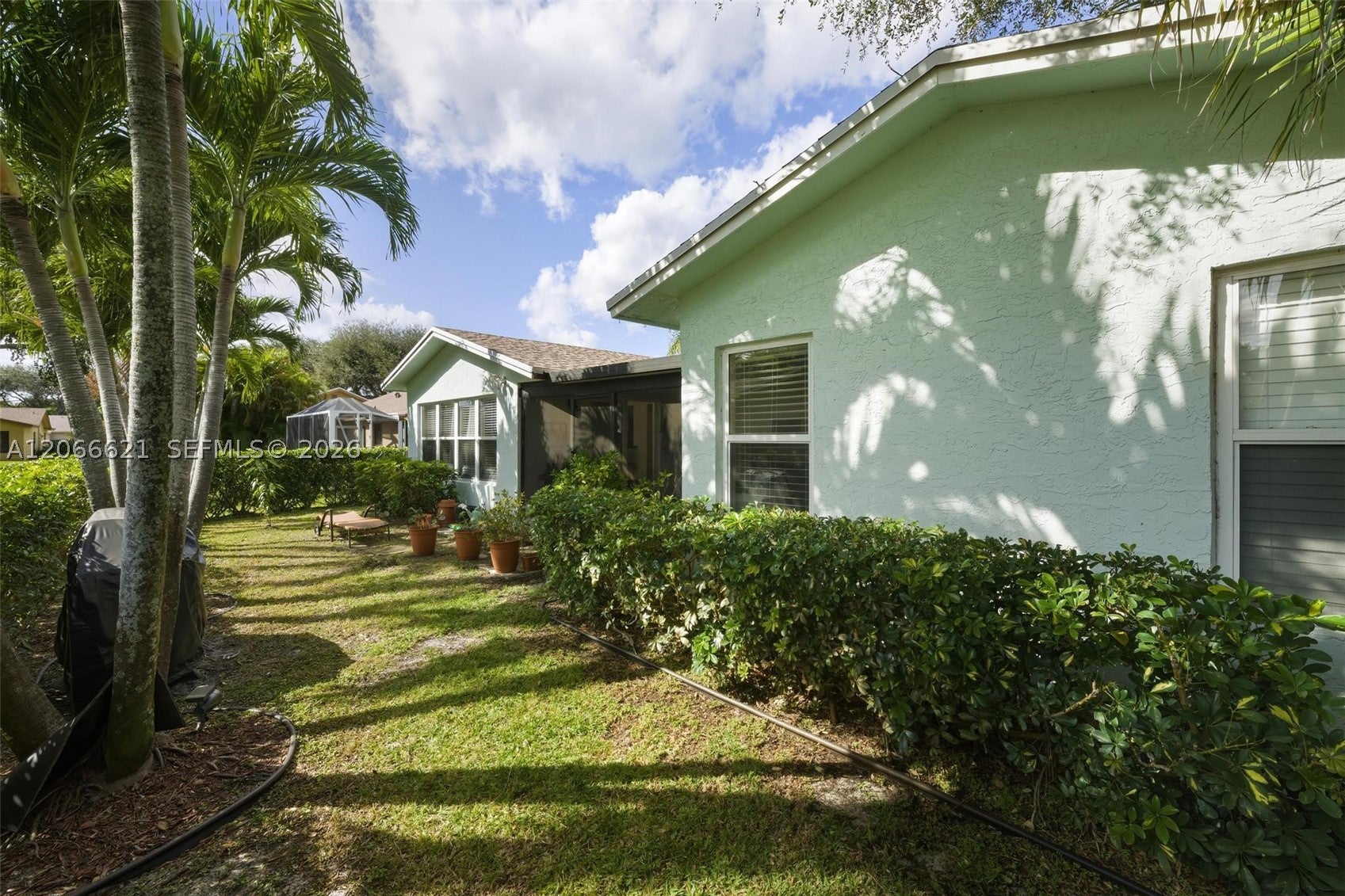 10308 Greenbriar Ct
