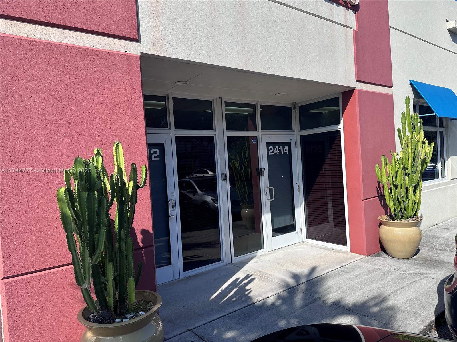 Modern, clean and private professional office for rent in the heart of Doral, It include office furniture, the use of lobby with, Conference Room, bathroom, utilities, Wi-Fi, as well the use of a printer (paper free of charge) and a shredder box service.
There are 2 private office for $ 925 and 1 small glass office for $ 500 available, can it be rented separate or all together.
Can be shown from Monday thru Friday from 10;00am to 3:00pm.