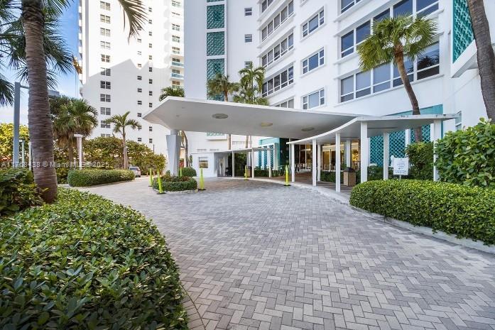THE EXECUTIVE CONDO - Residential