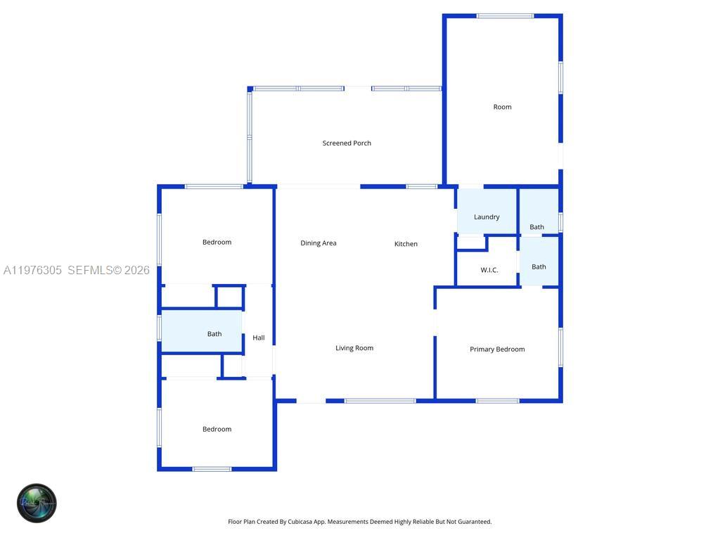HOLLYWOOD HILLS - Residential