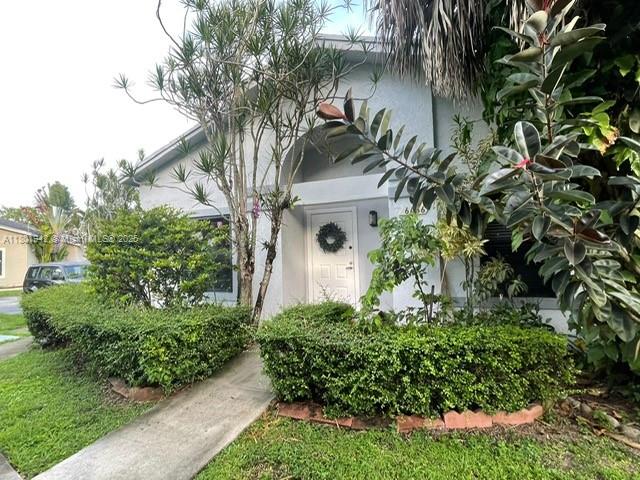 Property for Sale at 6466 Sw 152 Circle Place 6466, Miami, Broward County, Florida - Bedrooms: 2 
Bathrooms: 2  - $365,000