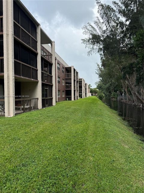 A home in Davie