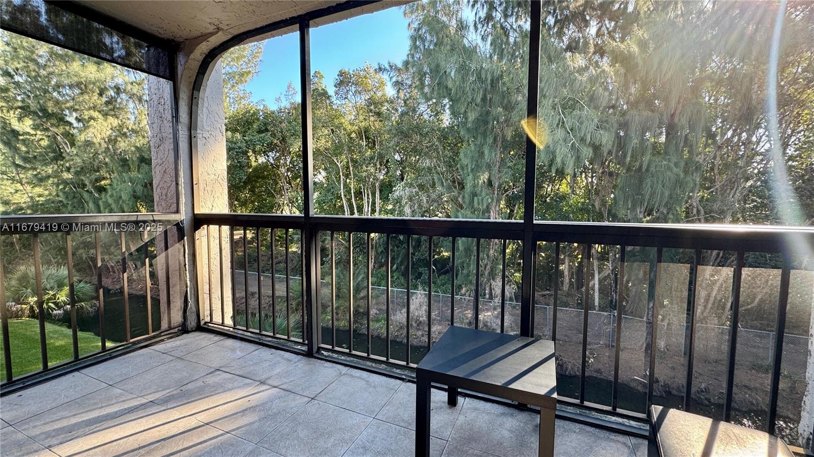 NOVA GARDENS CONDO - Residential