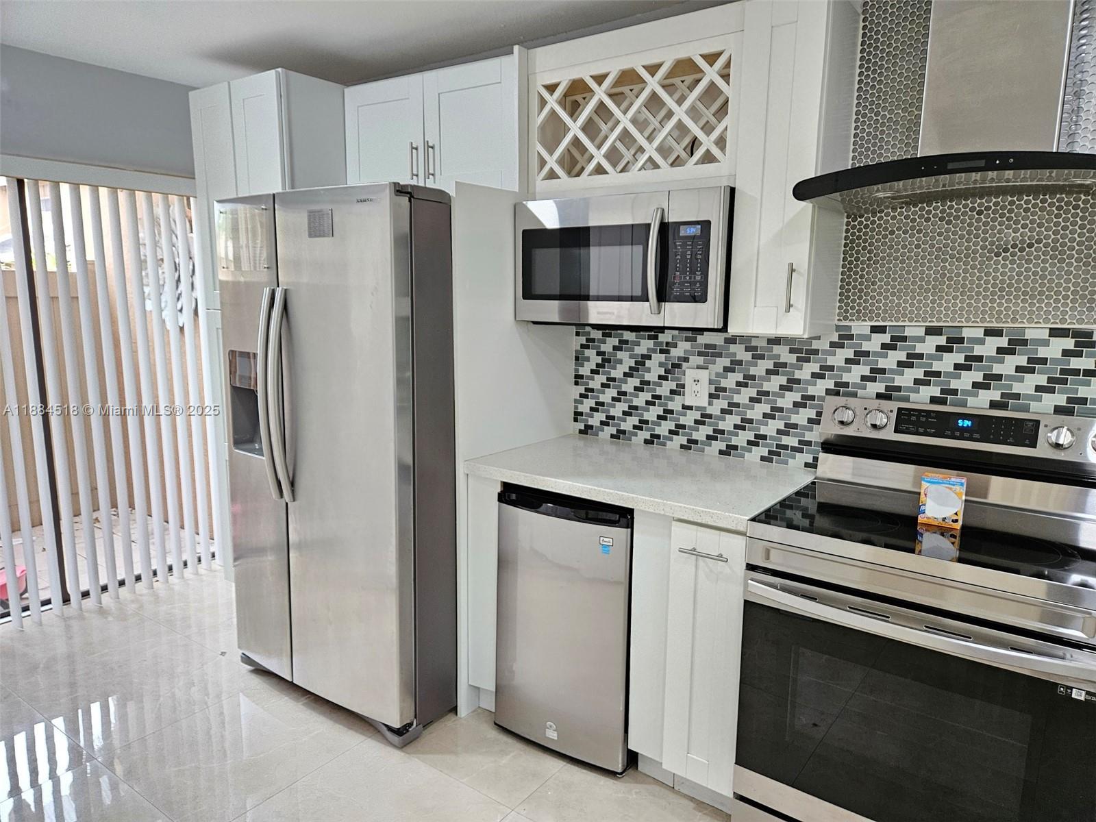 TARTAN COCONUT CREEK PHAS - Residential Lease