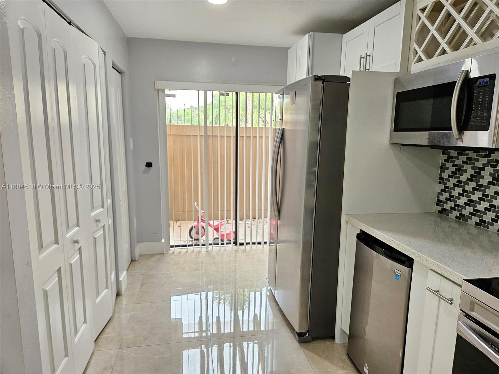TARTAN COCONUT CREEK PHAS - Residential Lease