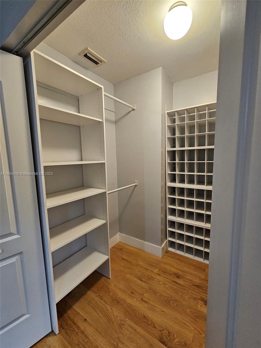 TARTAN COCONUT CREEK PHAS - Residential Lease
