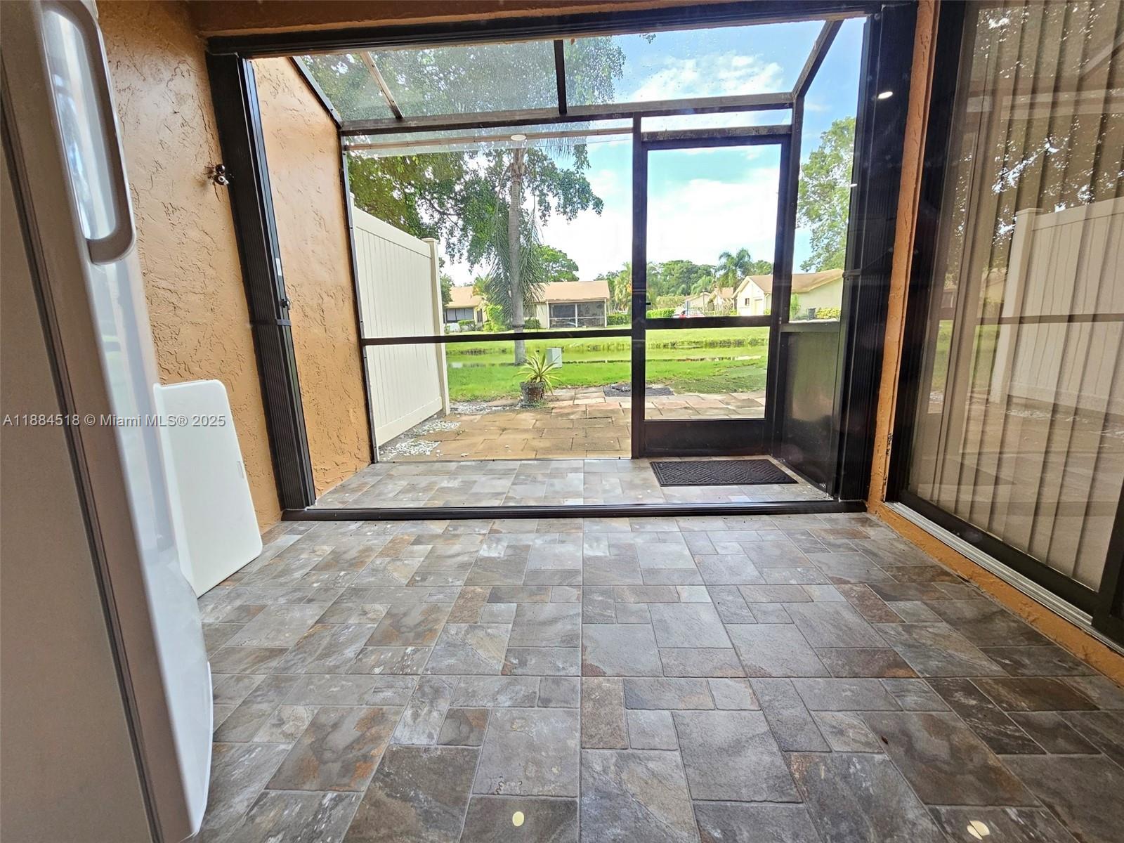 TARTAN COCONUT CREEK PHAS - Residential Lease