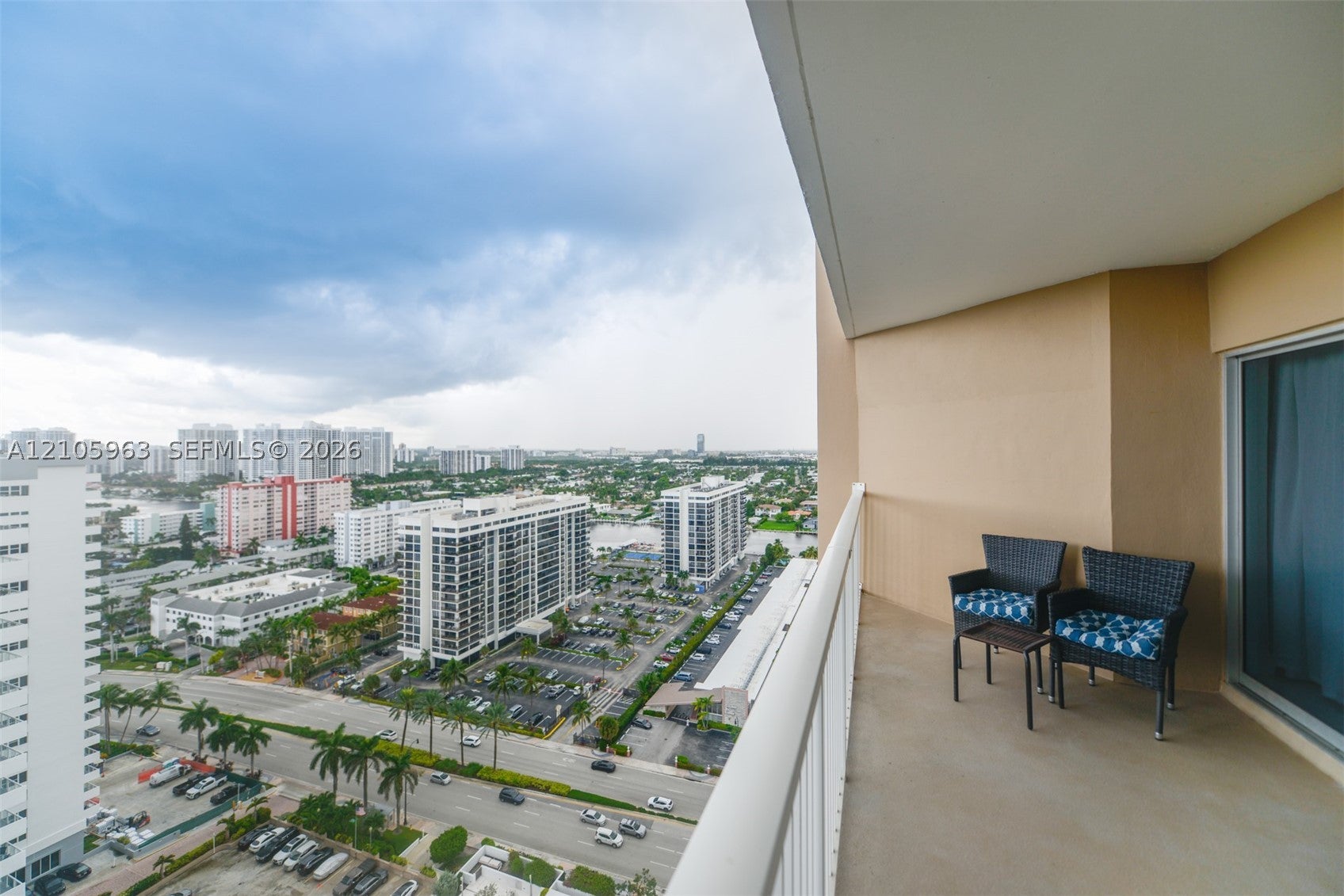1980 S Ocean Dr PHA