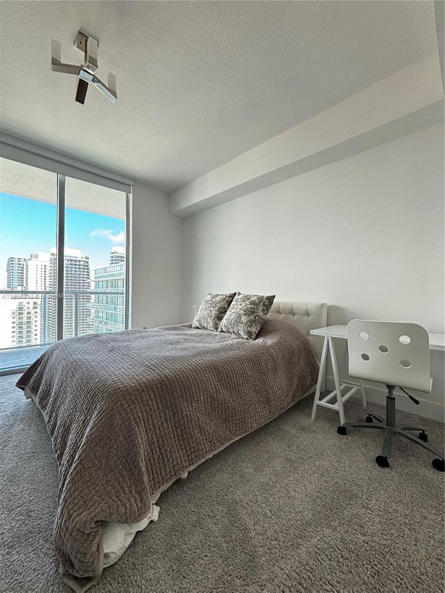 AXIS ON BRICKELL COND - Residential