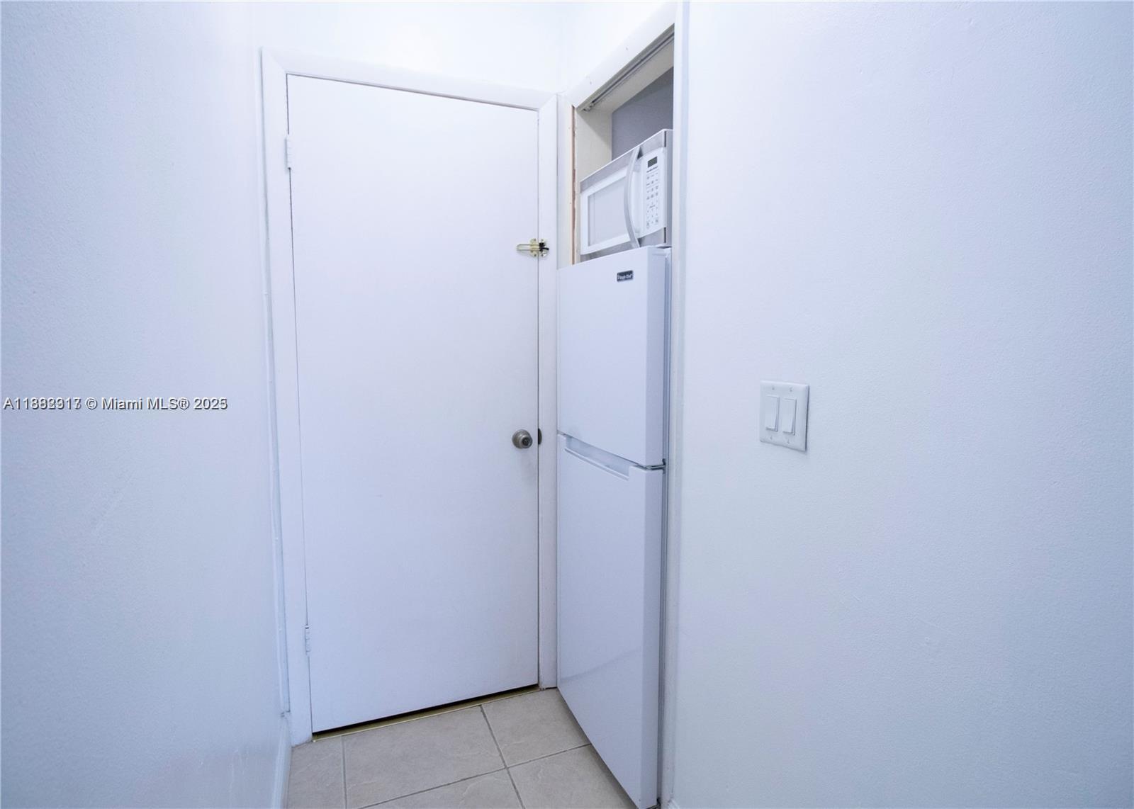 FIRST ADDN TO BETH ANN - Residential Lease