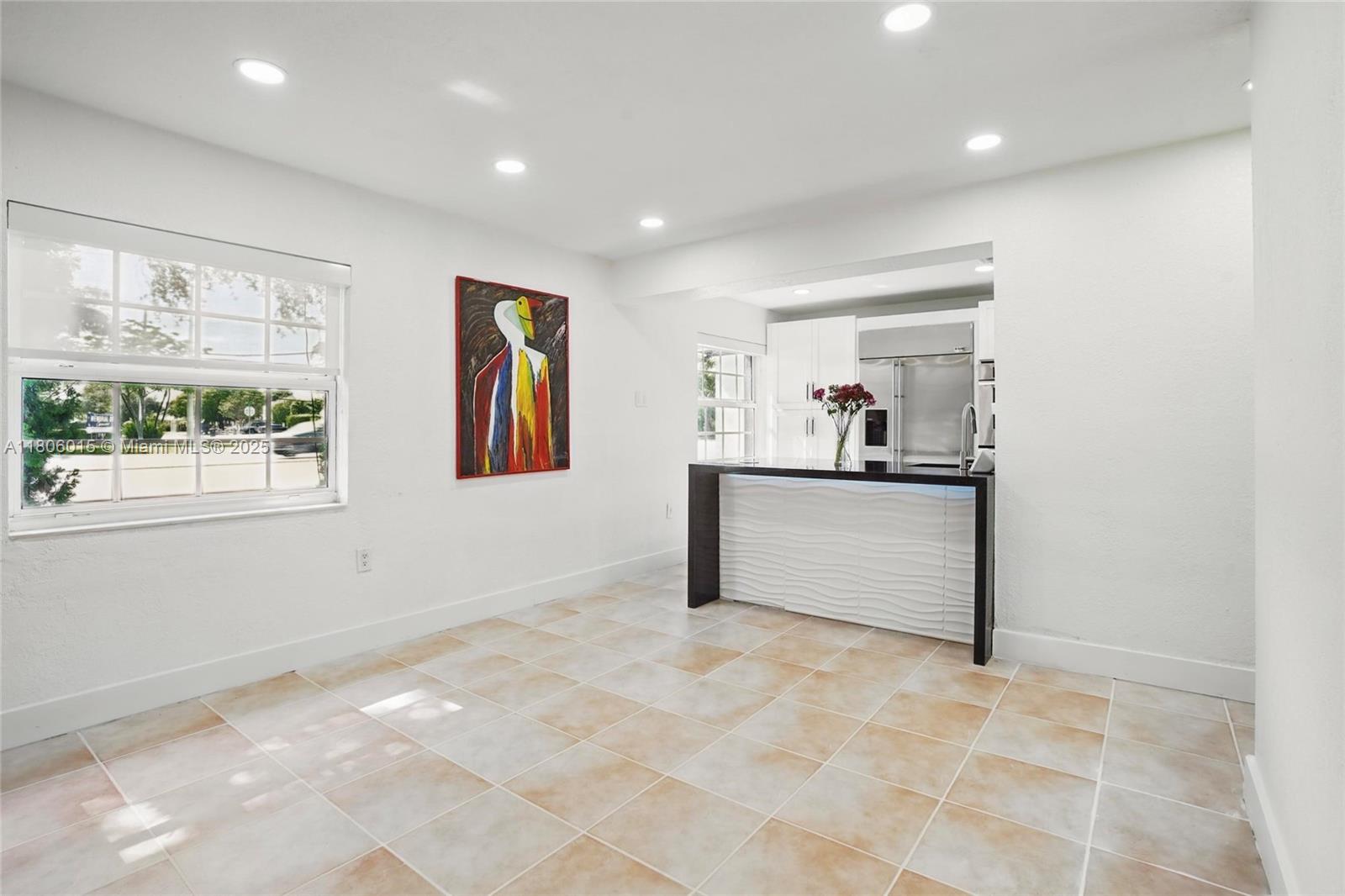 LAUDERDALE - Residential Lease