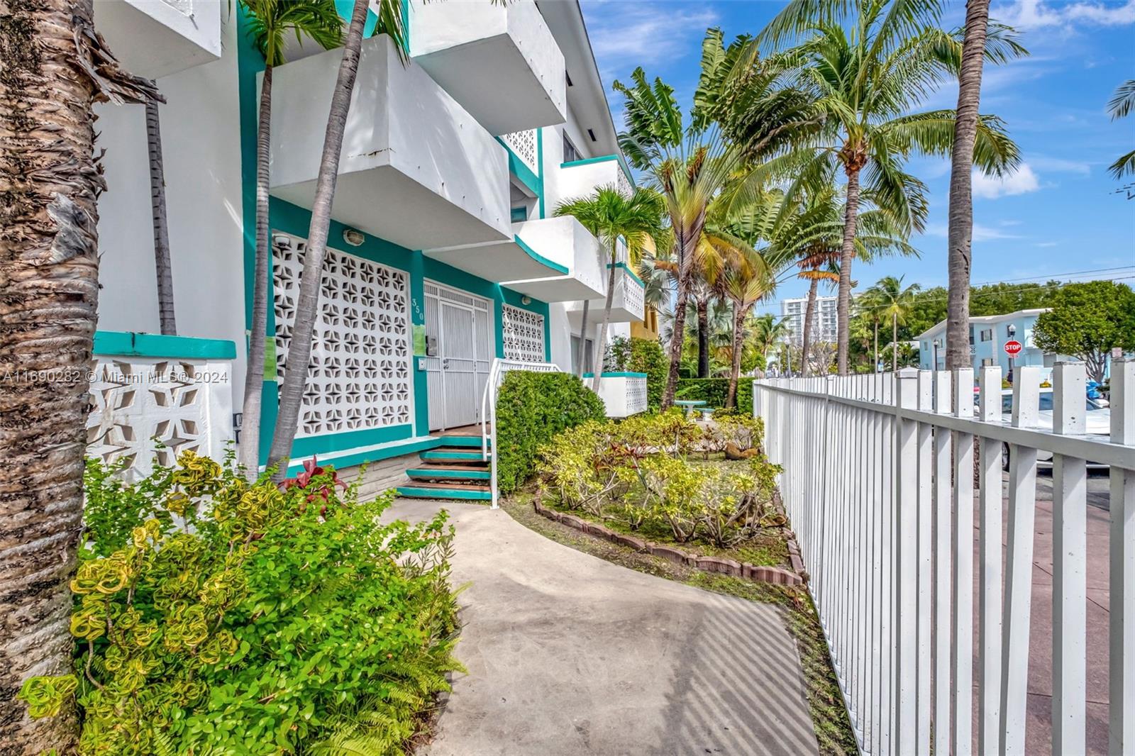 OCEAN BEACH FLA SUB - Residential