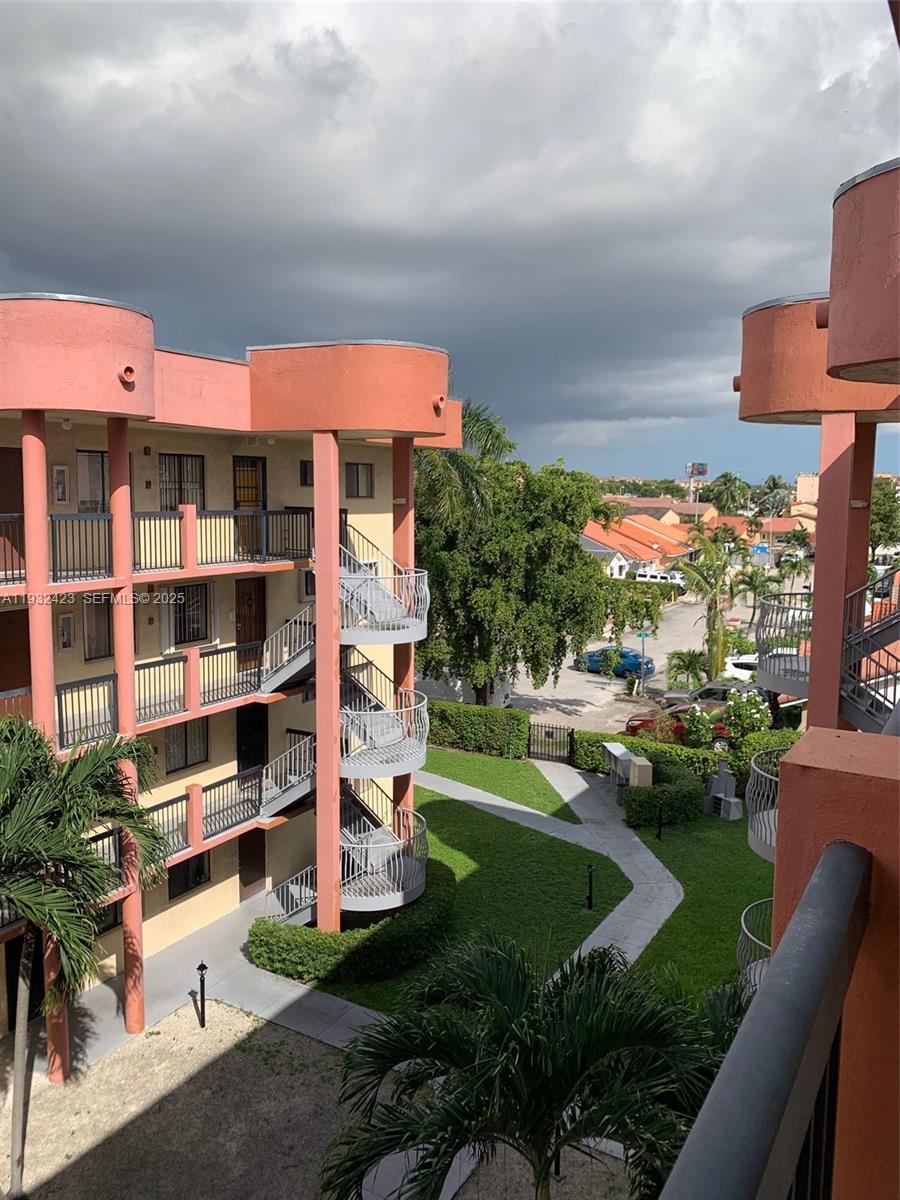 ALAMEDA TOWER I CONDO - Residential Lease