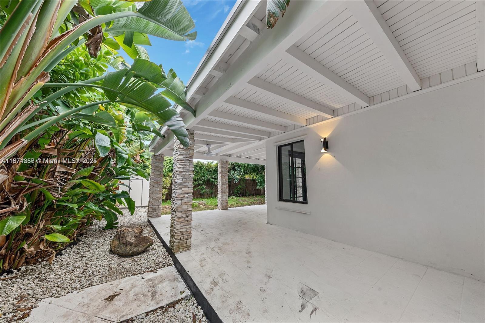 TREASURE PLAZA - Residential Lease