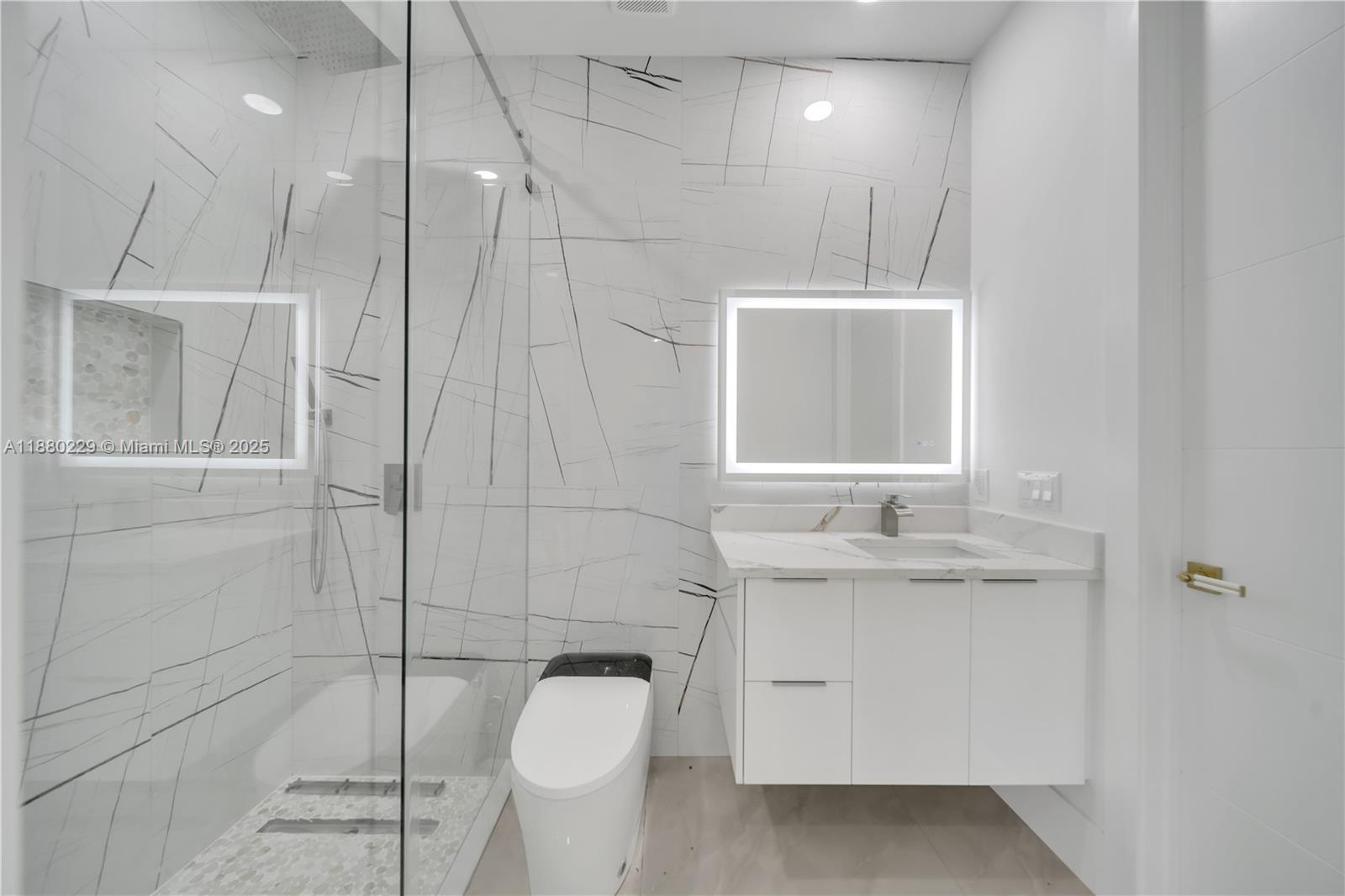 LEEHIGH ACRES - Residential