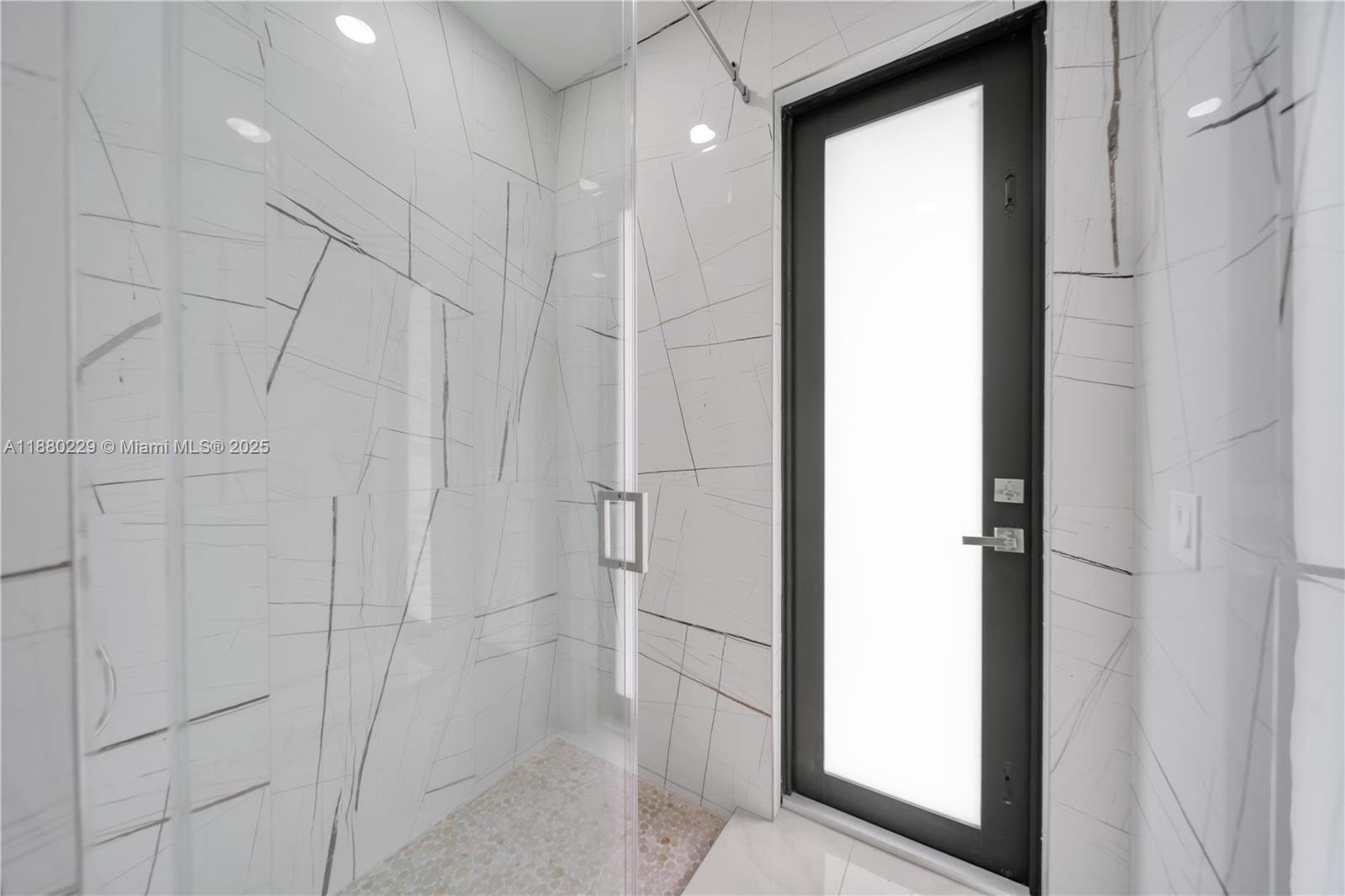 LEEHIGH ACRES - Residential