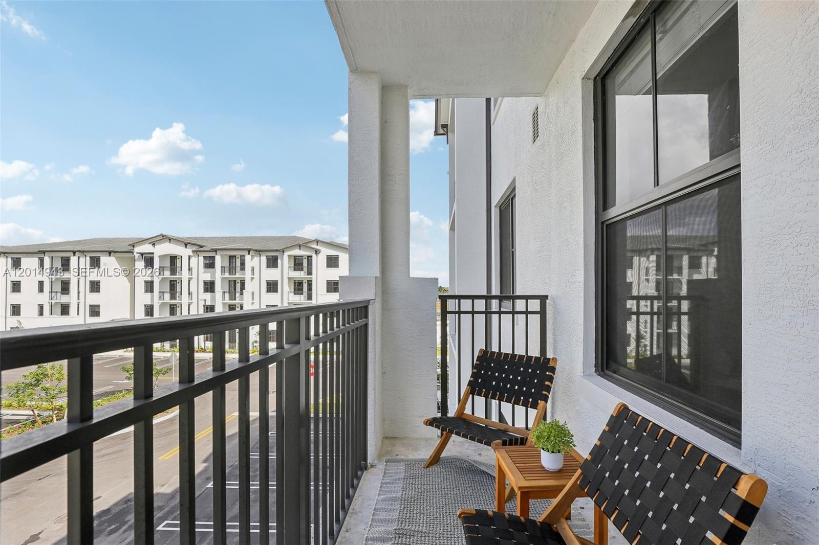 KENDALL TOWN CENTER - Residential Lease
