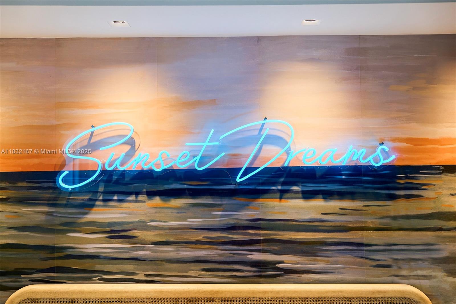 RONEY PALACE CONDO - Residential Lease