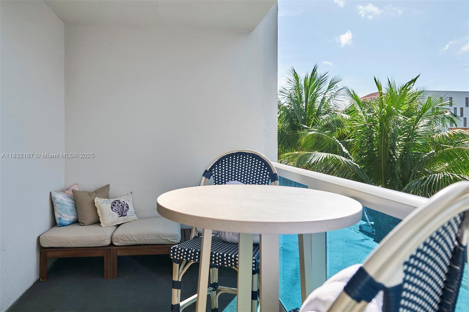 RONEY PALACE CONDO - Residential Lease