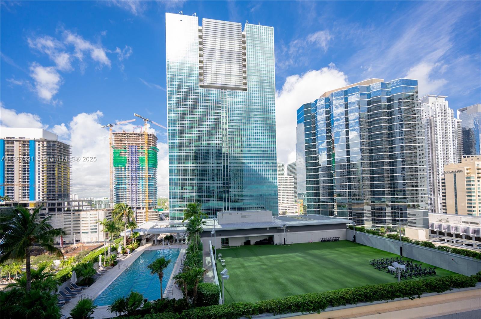 BRICKELLHOUSE CONDO - Residential