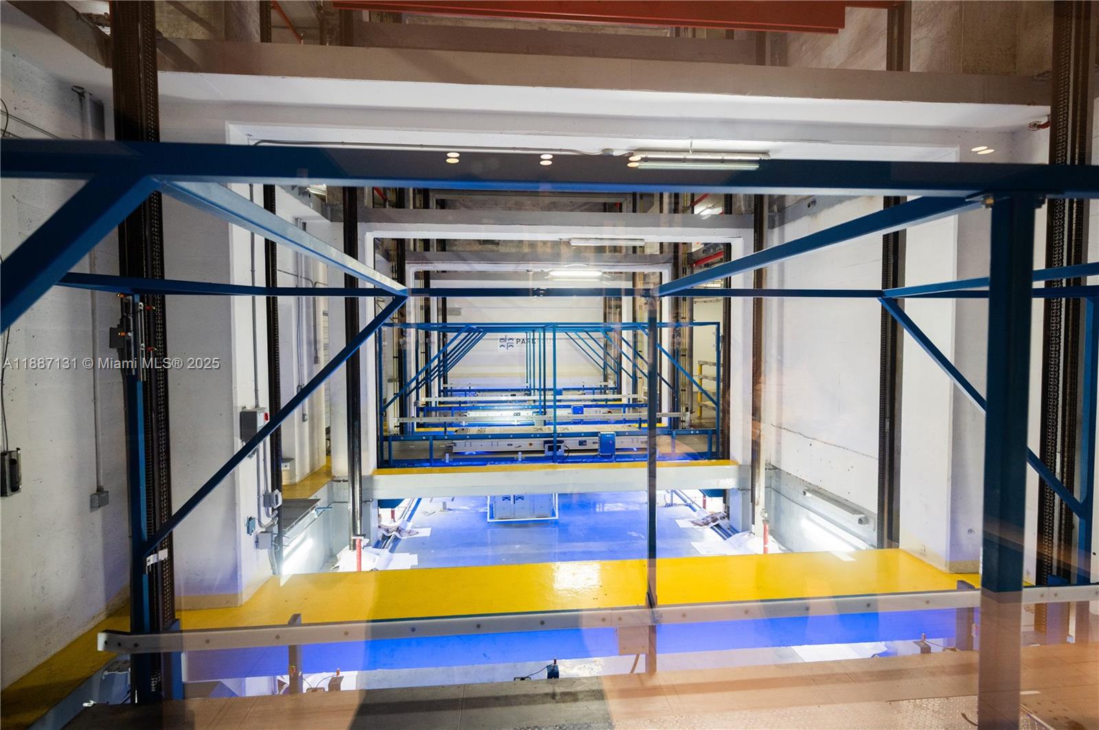 BRICKELLHOUSE CONDO - Residential