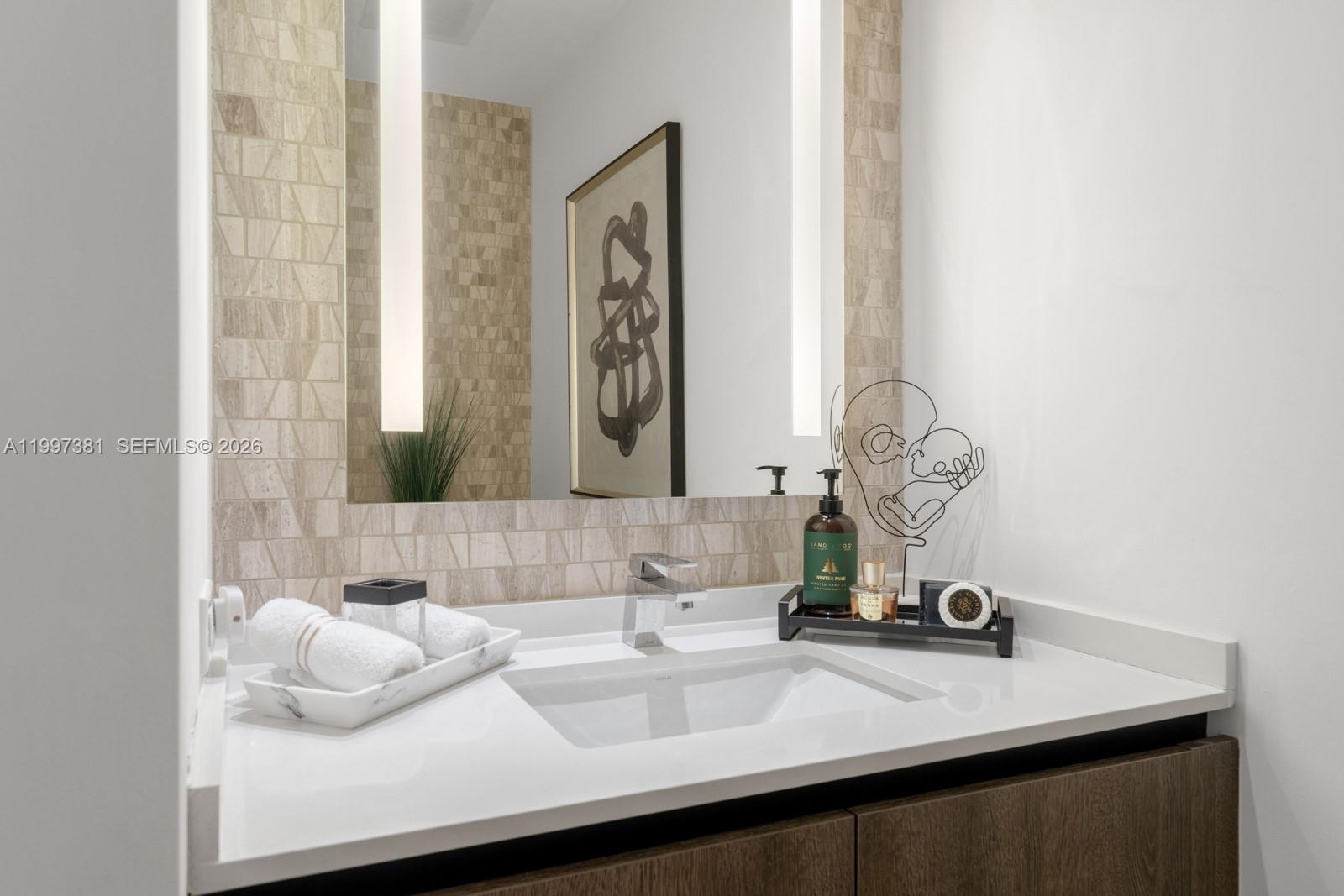 RISE CONDO - Residential Lease