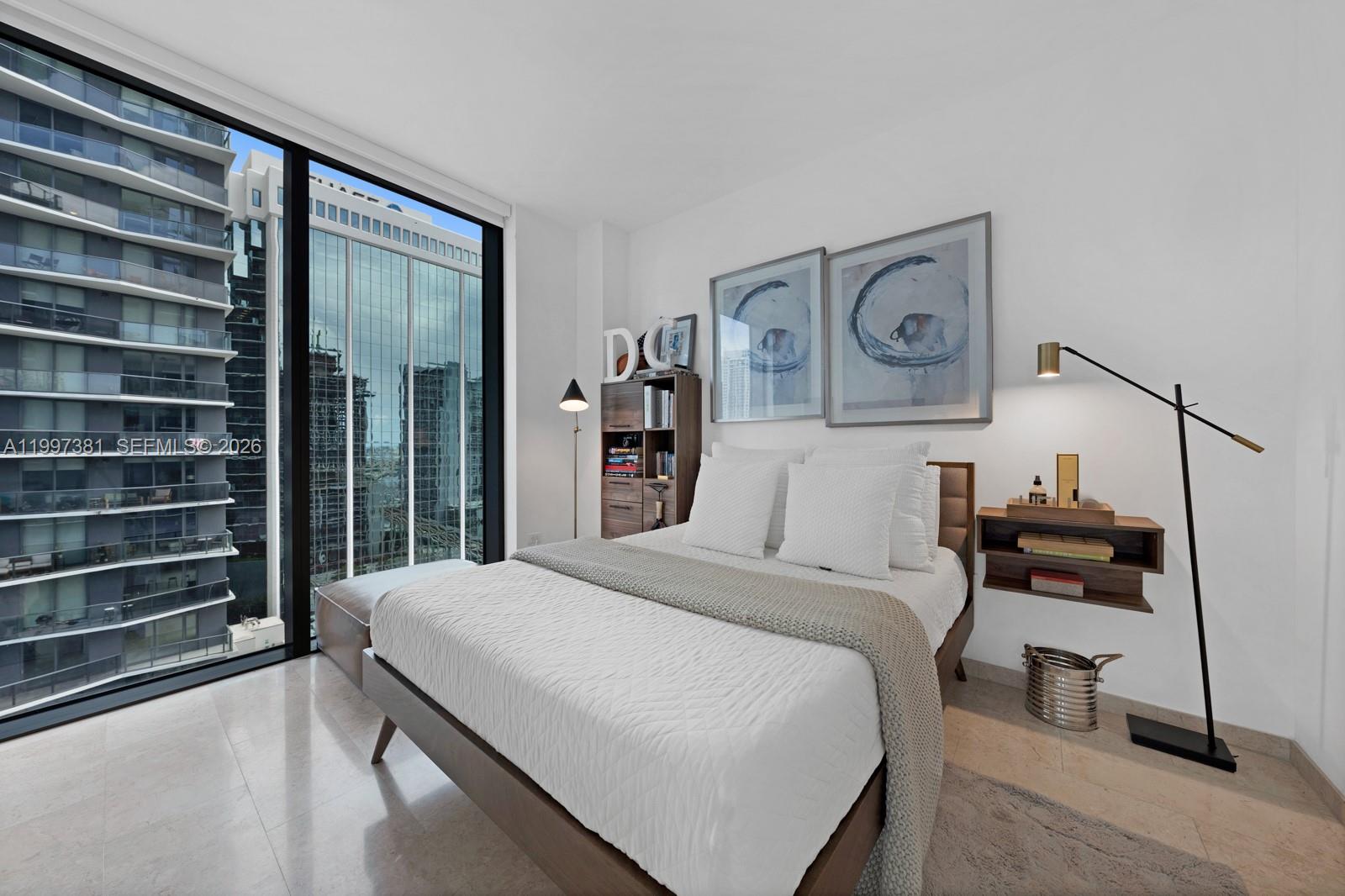 RISE CONDO - Residential Lease