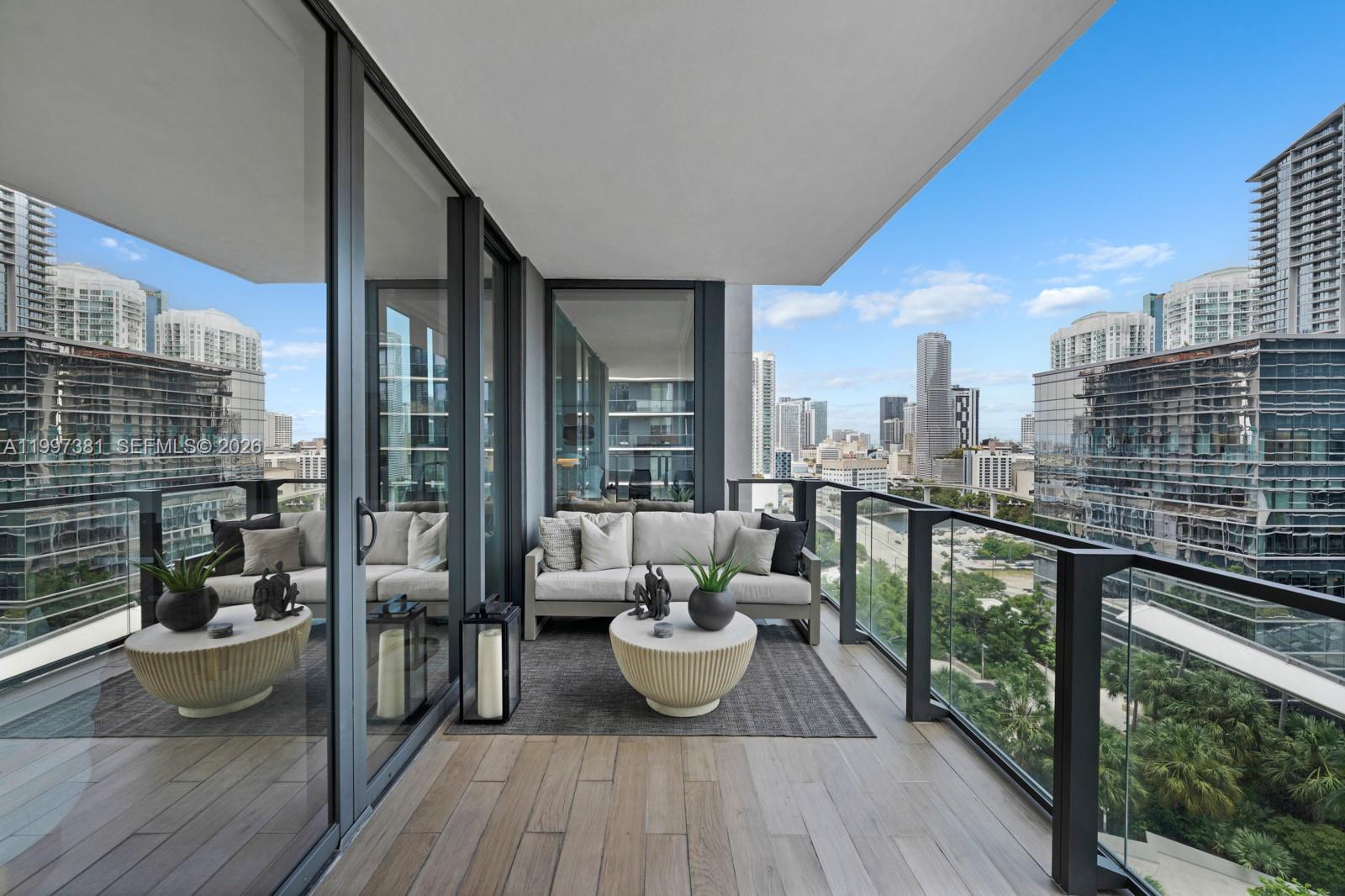 RISE CONDO - Residential Lease