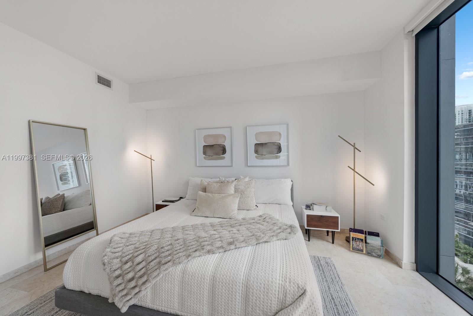 RISE CONDO - Residential Lease