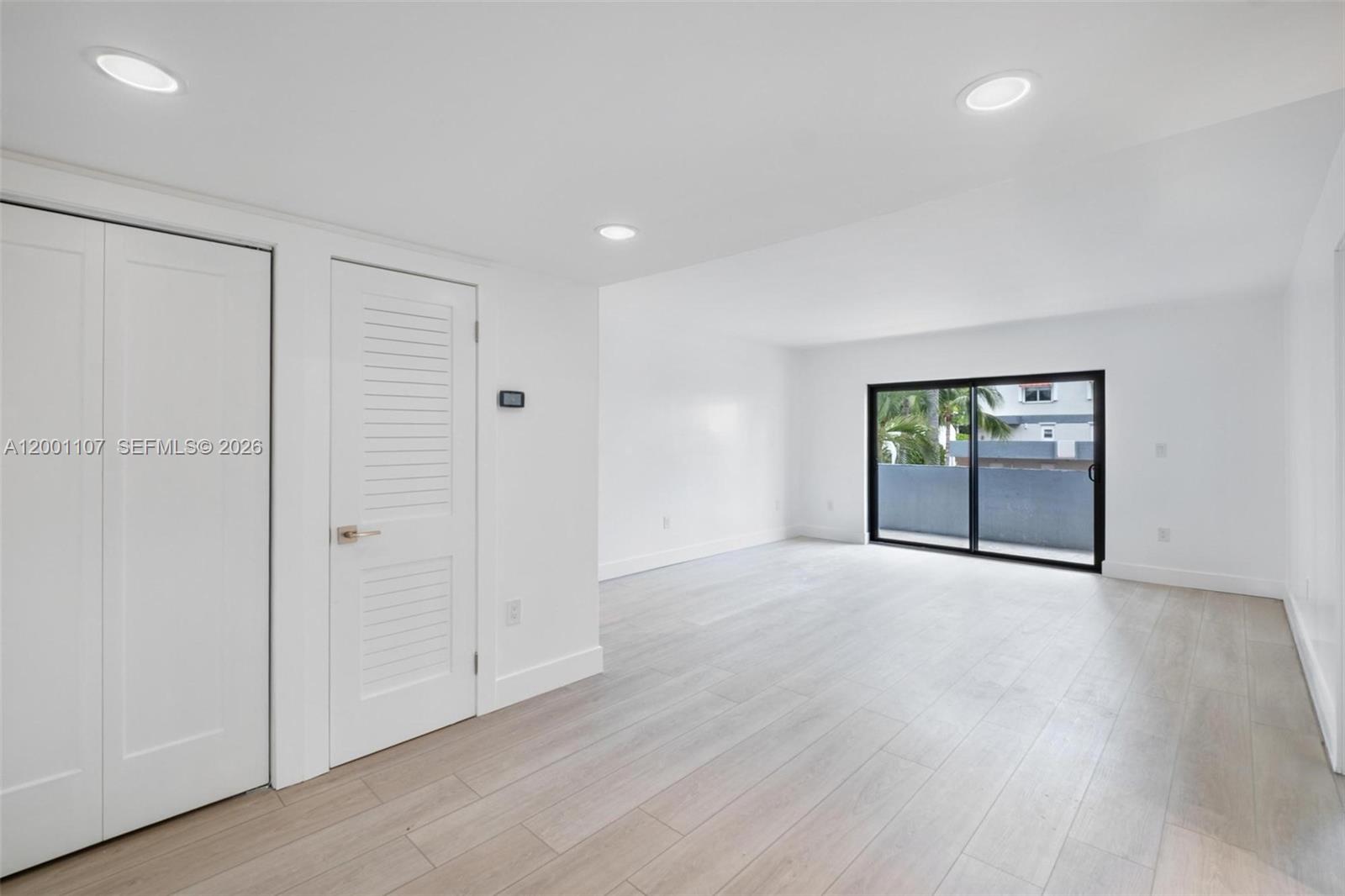 3582 NE 171st St 207