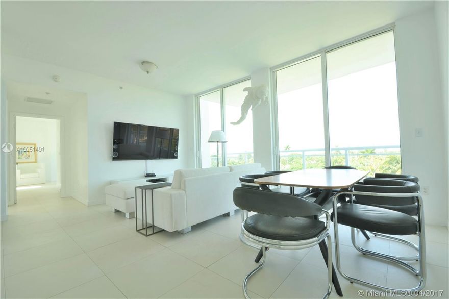 Beautiful top fl. renovated 2/2 corner unit fully FURNISHED in exclusive 20units condo boutique bldg.Open kitchen/living rm.floor plan,stainless steel appliances,baths tub/shower combos,washer/dryer in unit,walk-in closet,impact windows,tiled floors,central air conditioning,high ceilings,assigned covered gated parking,heated pool,intercom,incl. TV cable&Internet. NO pets/smokers! Central - short walk to beach/ocean,restaurants,stores,public transportation,FREE trolley,Lincoln Rd.Mall,Botanical Garden,etc.