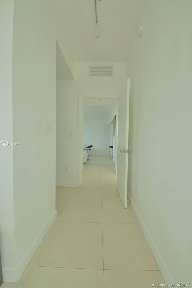 2020 Lofts Condo - Residential Lease